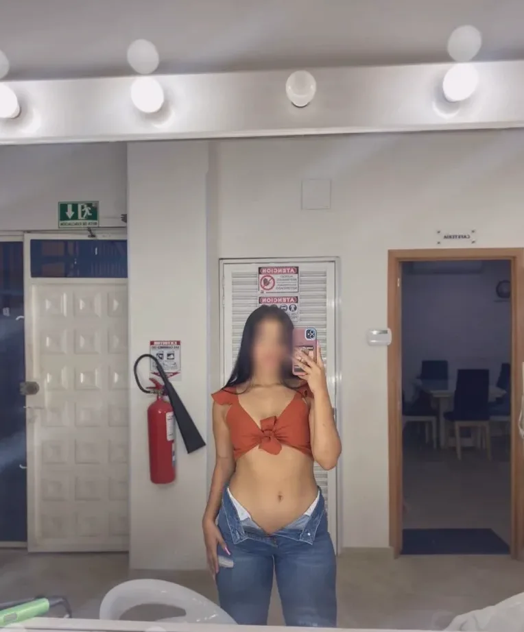 Ángela, 22 años